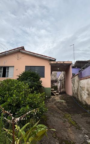 Casa para alugar com 220m², 2 quartos e 1 vaga Casa para alugar com 220m², 2 quartos e 1 vagaQuintal
