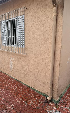 Casa para alugar com 220m², 2 quartos e 1 vaga Casa para alugar com 220m², 2 quartos e 1 vagaQuintal