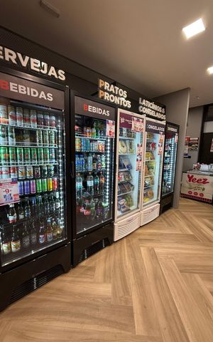Apartamento para alugar com 34m², 1 quarto e sem vaga Apartamento para alugar com 34m², 1 quarto e sem vagaÁrea comum - Mercadinho
