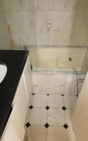 Apartamento para alugar com 200m², 3 quartos e 4 vagasBanheiro Social