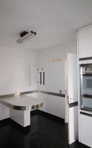 Apartamento para alugar com 200m², 3 quartos e 4 vagasCozinha