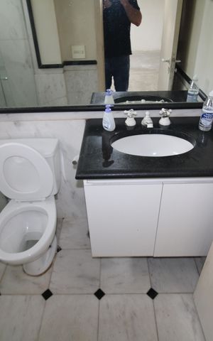 Apartamento para alugar com 200m², 3 quartos e 4 vagasBanheiro da Suíte 3
