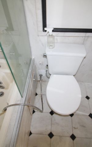 Apartamento para alugar com 200m², 3 quartos e 4 vagasBanheiro Social