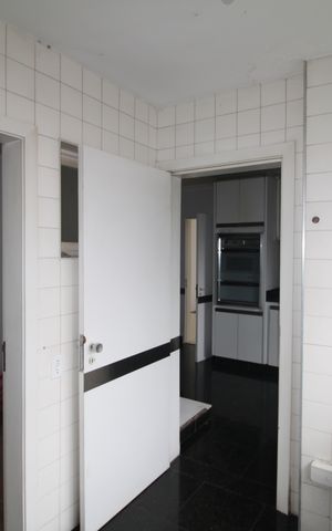 Apartamento para alugar com 200m², 3 quartos e 4 vagasÁrea de Serviço