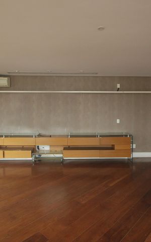 Apartamento à venda com 266m², 5 quartos e 3 vagasSala
