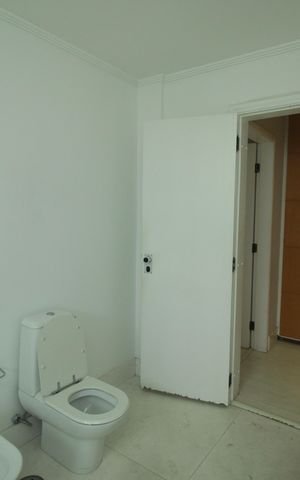 Apartamento à venda com 266m², 5 quartos e 3 vagasBanheiro da Suíte Master