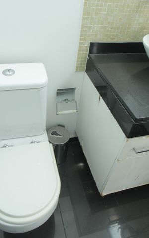 Apartamento à venda com 266m², 5 quartos e 3 vagasBanheiro da Suíte 3