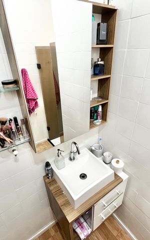 Casa à venda com 124m², 5 quartos e 2 vagas Casa à venda com 124m², 5 quartos e 2 vagasBanheiro da Suíte 3