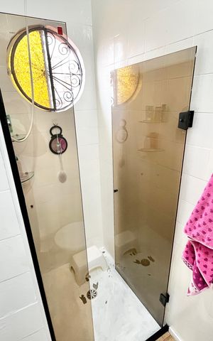 Casa à venda com 124m², 5 quartos e 2 vagas Casa à venda com 124m², 5 quartos e 2 vagasBanheiro da Suíte 3