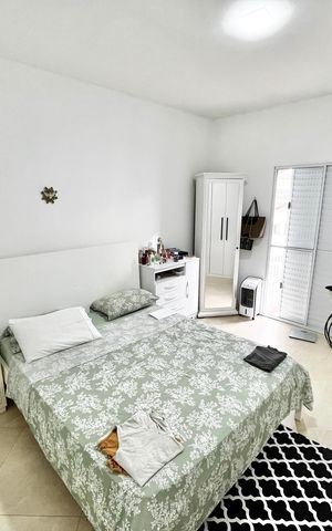 Casa à venda com 124m², 5 quartos e 2 vagas Casa à venda com 124m², 5 quartos e 2 vagasQuarto 3 - Suíte