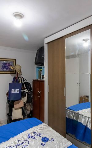 Casa à venda com 316m², 2 quartos e 2 vagas Casa à venda com 316m², 2 quartos e 2 vagasQuarto 2