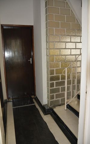 Casa para alugar com 285m², 4 quartos e 4 vagas