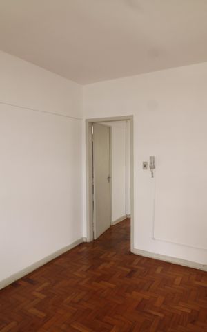 Apartamento à venda com 44m², 1 quarto e sem vagaSala