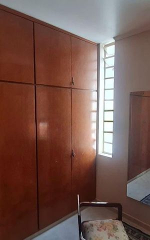 Casa à venda com 388m², 4 quartos e 4 vagas