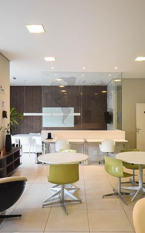 Apartamento à venda com 133m², 3 quartos e 3 vagas Apartamento à venda com 133m², 3 quartos e 3 vagasSala de Reunião