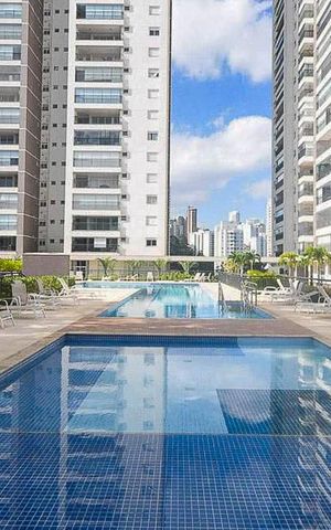 Apartamento à venda com 133m², 3 quartos e 3 vagas Apartamento à venda com 133m², 3 quartos e 3 vagasPiscina