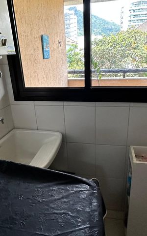 Apartamento à venda com 70m², 2 quartos e 1 vagaÁrea de Serviço