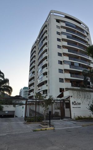 Apartamento à venda com 70m², 2 quartos e 1 vagaFachada