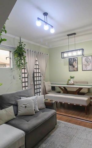 Casa à venda com 250m², 4 quartos e 4 vagas Casa à venda com 250m², 4 quartos e 4 vagasSala 2