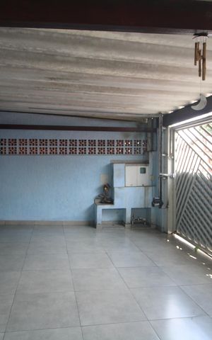 Casa à venda com 115m², 3 quartos e 3 vagasGaragem
