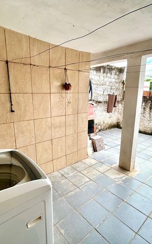 Casa à venda com 134m², 3 quartos e 1 vaga Casa à venda com 134m², 3 quartos e 1 vagaÁrea de Serviço