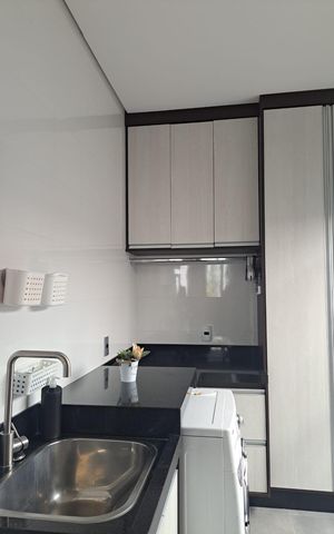 Casa de condomínio à venda com 231m², 3 quartos e 4 vagas Casa de condomínio à venda com 231m², 3 quartos e 4 vagasCozinha