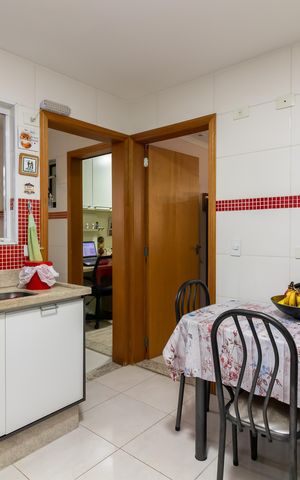 Apartamento à venda com 98m², 3 quartos e 1 vaga Apartamento à venda com 98m², 3 quartos e 1 vagaCozinha