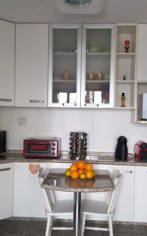 Apartamento à venda com 156m², 3 quartos e 2 vagas