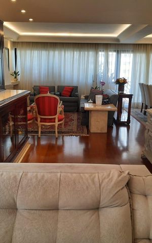 Apartamento à venda com 156m², 3 quartos e 2 vagas