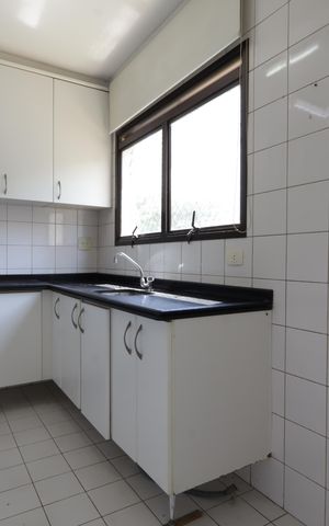 Apartamento à venda com 101m², 2 quartos e 2 vagasCozinha