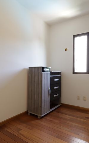 Apartamento à venda com 101m², 2 quartos e 2 vagasQuarto