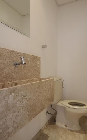 Apartamento à venda com 101m², 2 quartos e 2 vagasLavabo