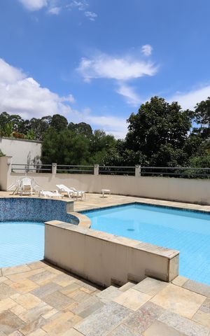 Apartamento à venda com 101m², 2 quartos e 2 vagasÁrea comum - Piscina