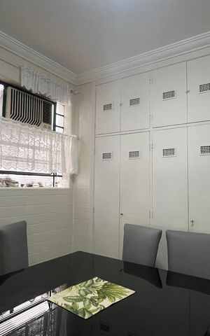 Casa de condomínio à venda com 160m², 3 quartos e 2 vagas