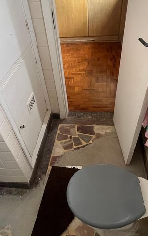 Casa de condomínio à venda com 160m², 3 quartos e 2 vagas