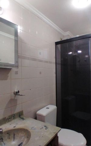 Apartamento à venda com 72m², 2 quartos e 2 vagas Apartamento à venda com 72m², 2 quartos e 2 vagasBanheiro