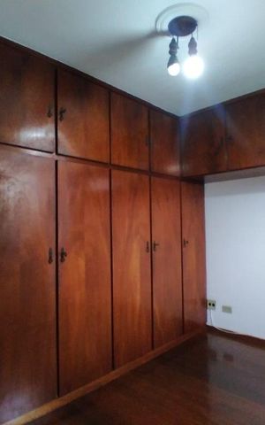 Apartamento à venda com 72m², 2 quartos e 2 vagas Apartamento à venda com 72m², 2 quartos e 2 vagasQuarto