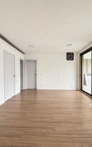 Apartamento à venda com 150m², 3 quartos e 2 vagas Apartamento à venda com 150m², 3 quartos e 2 vagasSala