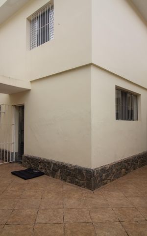 Casa à venda com 254m², 5 quartos e 3 vagasQuintal