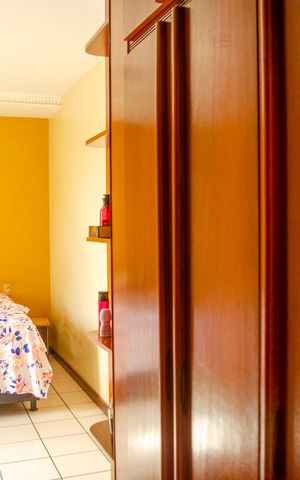 Apartamento à venda com 160m², 4 quartos e 1 vaga Apartamento à venda com 160m², 4 quartos e 1 vagaQuarto 2