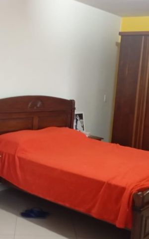 Casa à venda com 100m², 4 quartos e 2 vagasQuarto