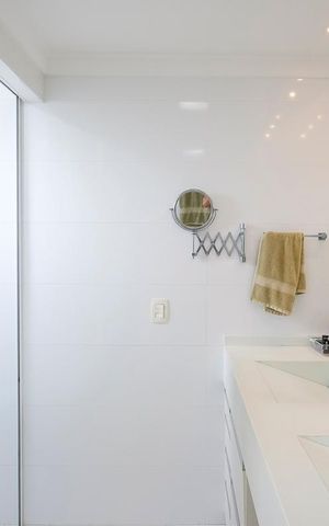 Apartamento à venda com 172m², 3 quartos e 4 vagasBanheiro da suíte 1