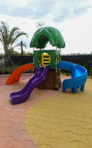 Apartamento à venda com 50m², 2 quartos e sem vaga Apartamento à venda com 50m², 2 quartos e sem vagaÁrea comum - Playground