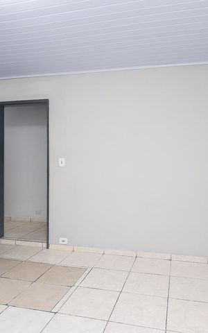 Casa para alugar com 85m², 2 quartos e sem vagaSala