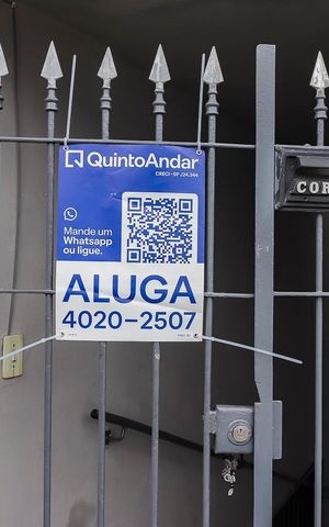 Casa para alugar com 85m², 2 quartos e sem vagaPlaca instalada no portão do imóvel - Código FPOT-787