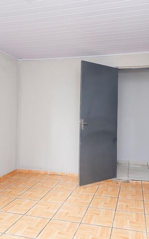 Casa para alugar com 85m², 2 quartos e sem vagaQuarto 2