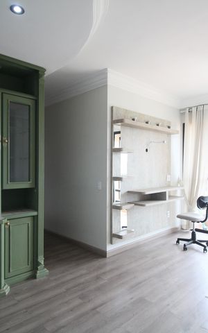 Apartamento à venda com 62m², 2 quartos e 2 vagasSala