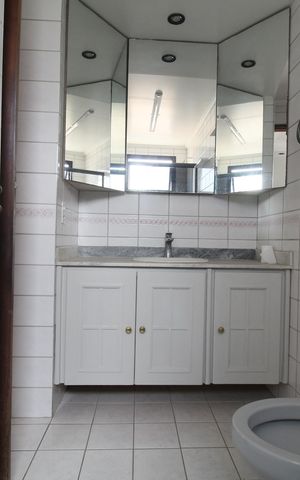 Apartamento à venda com 62m², 2 quartos e 2 vagasBanheiro 1