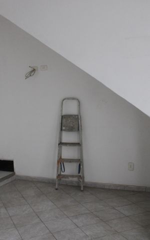 Casa à venda com 120m², 5 quartos e 2 vagasSala 5