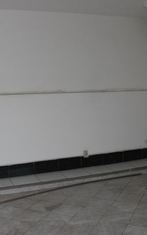 Casa à venda com 120m², 5 quartos e 2 vagasSala 5